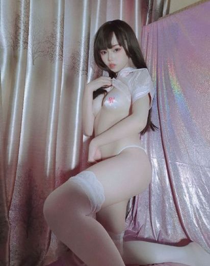 女人被公牛进入_免VIP免费在线观看